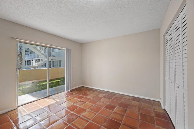 2707 VANDIVER Drive 1, West Palm Beach, FL 33409