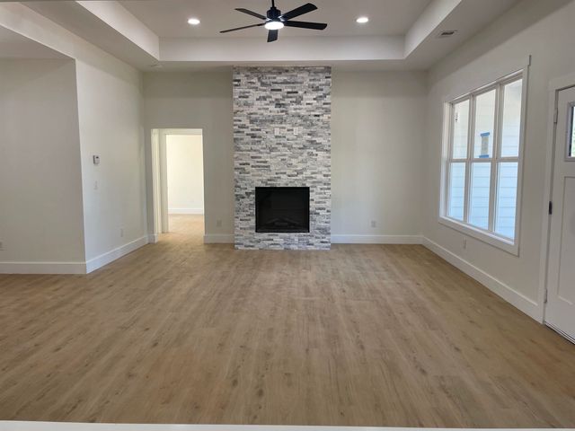 4018 CHESNEE HWY, Chesnee, SC 29323