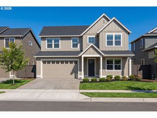 4728 S 36th Dr, Ridgefield, WA 98642