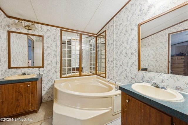 54002 TROOPER Court, Callahan, FL 32011