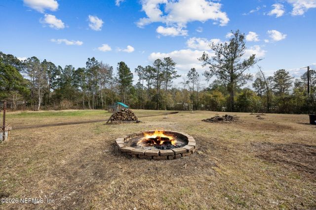 54002 TROOPER Court, Callahan, FL 32011