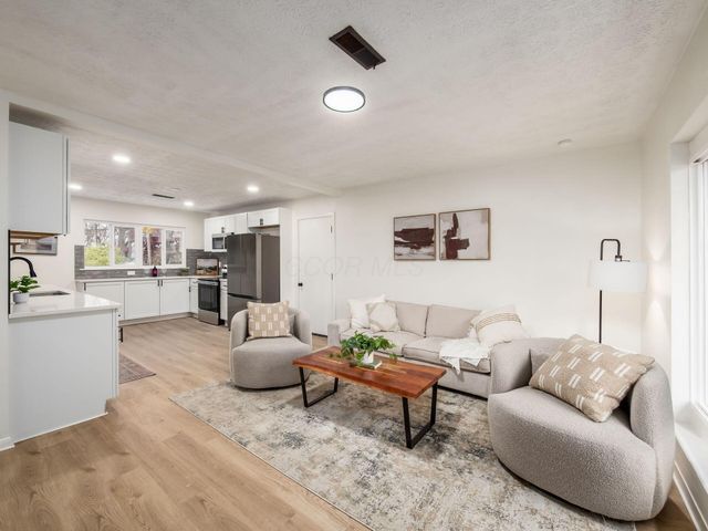 751 Liberty Road, Delaware, OH 43015