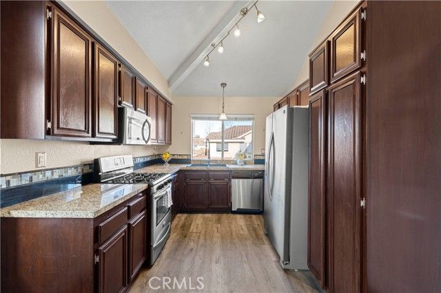 440 Huyler Lane C, Simi Valley, CA 93065