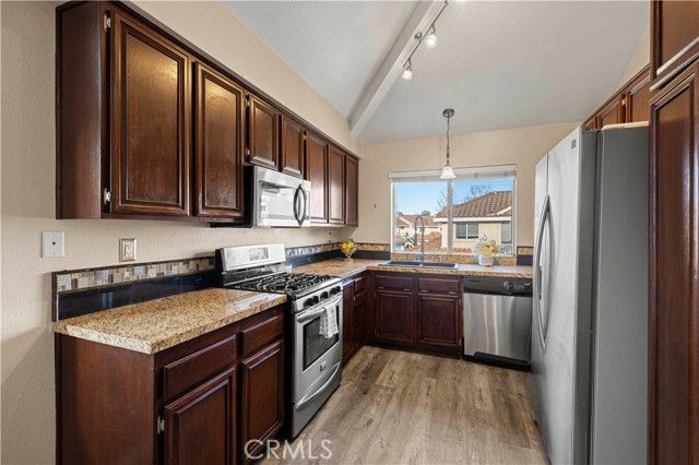 440 Huyler Lane C, Simi Valley, CA 93065