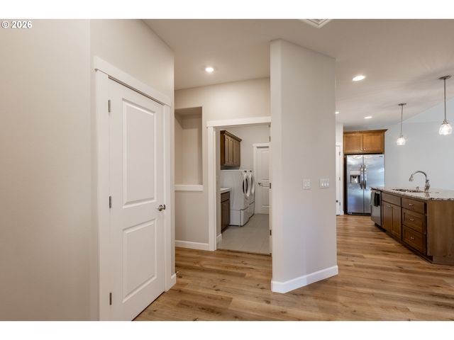 17322 Ne 17TH Ave, Ridgefield, WA 98642