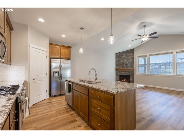 17322 Ne 17TH Ave, Ridgefield, WA 98642