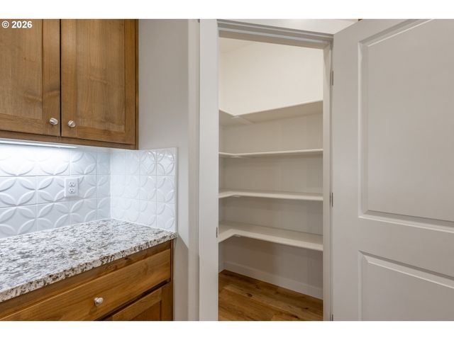 17322 Ne 17TH Ave, Ridgefield, WA 98642