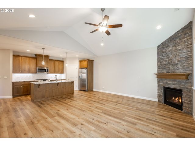 17322 Ne 17TH Ave, Ridgefield, WA 98642