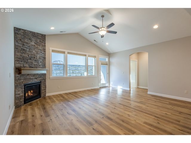 17322 Ne 17TH Ave, Ridgefield, WA 98642