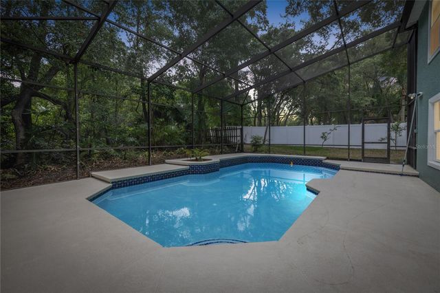 1154 DEER LAKE CIRCLE, Apopka, FL 32712