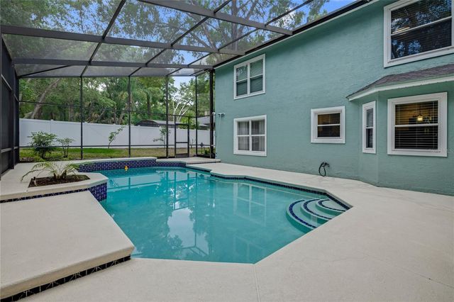 1154 DEER LAKE CIRCLE, Apopka, FL 32712