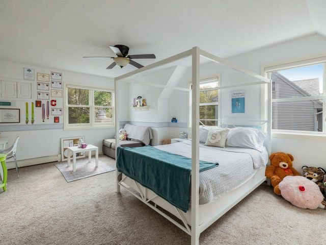 113 Maplewood Drive, Shelburne, VT 05482