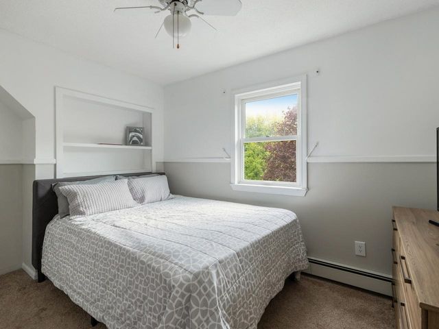 113 Maplewood Drive, Shelburne, VT 05482