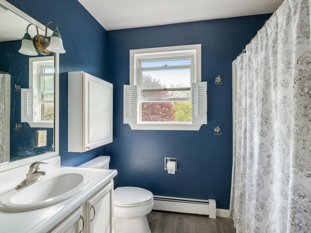 113 Maplewood Drive, Shelburne, VT 05482