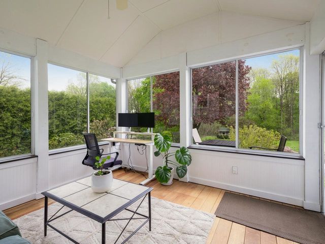 113 Maplewood Drive, Shelburne, VT 05482