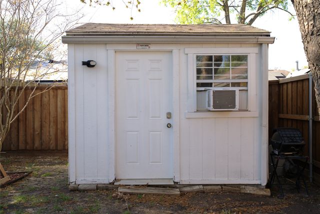 2213 Clearhaven Drive, Garland, TX 75040