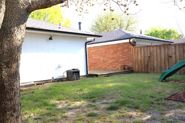 2213 Clearhaven Drive, Garland, TX 75040