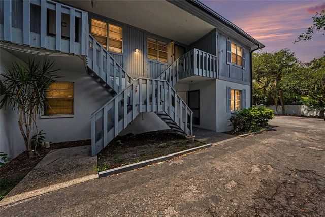 9208 N CONNECHUSETT ROAD D, Tampa, FL 33617