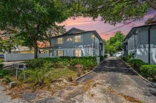 9208 N CONNECHUSETT ROAD D, Tampa, FL 33617