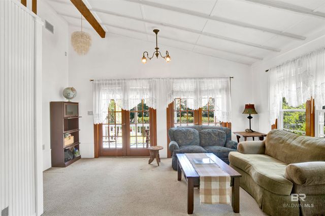 662 Fairhope Avenue, Fairhope, AL 36532