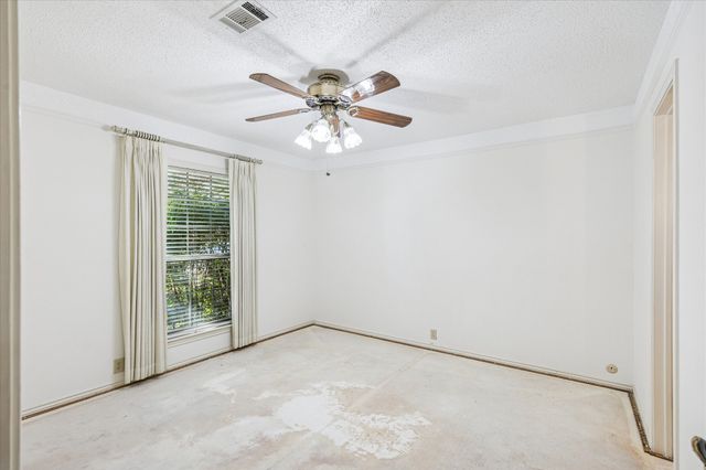 805 Newport Road, Fort Worth, TX 76120