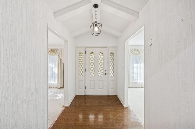 805 Newport Road, Fort Worth, TX 76120