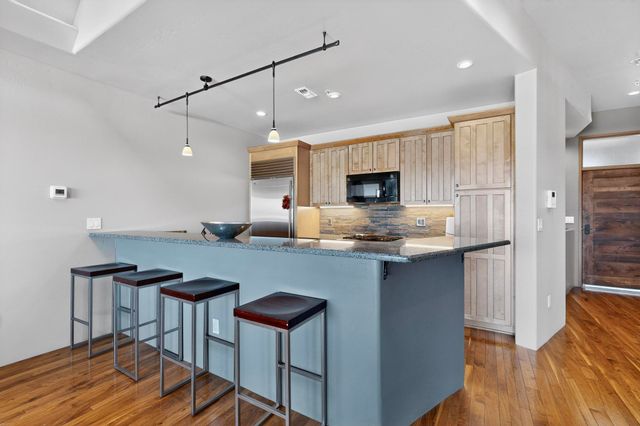 3339 Central Avenue NE 309, Albuquerque, NM 87106