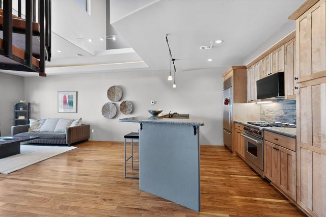 3339 Central Avenue NE 309, Albuquerque, NM 87106