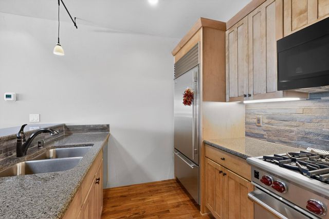 3339 Central Avenue NE 309, Albuquerque, NM 87106
