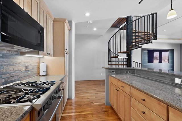 3339 Central Avenue NE 309, Albuquerque, NM 87106