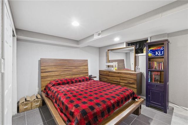 8814 Slater Street, Overland Park, KS 66212