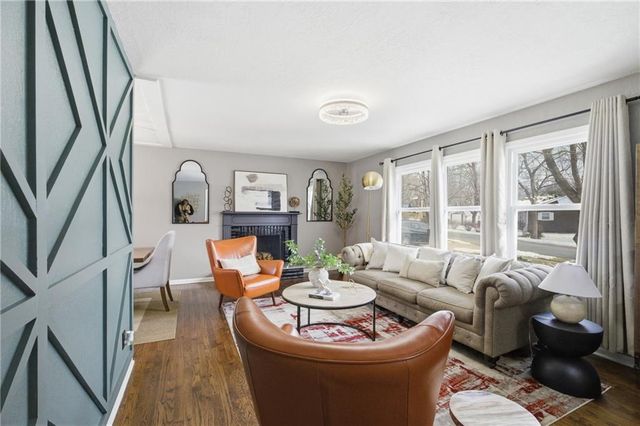 8814 Slater Street, Overland Park, KS 66212