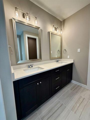 1131 Connecting Way, Richmond, TX 77406