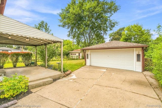 1750 Regene Street, Westland, MI 48186