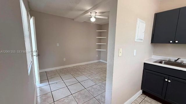 6901 NW 8th Avenue 1, Miami, FL 33150