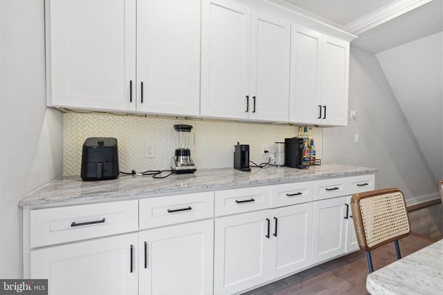 1746 WATERLOO ST, Philadelphia, PA 19122