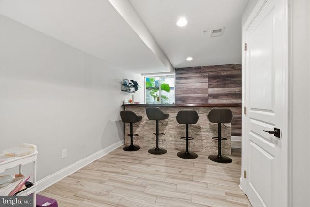 1746 WATERLOO ST, Philadelphia, PA 19122