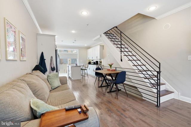 1746 WATERLOO ST, Philadelphia, PA 19122