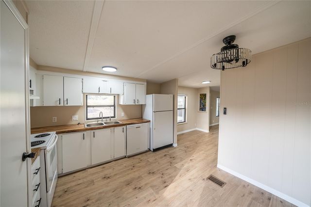 105 NE 66TH COURT, Ocala, FL 34470