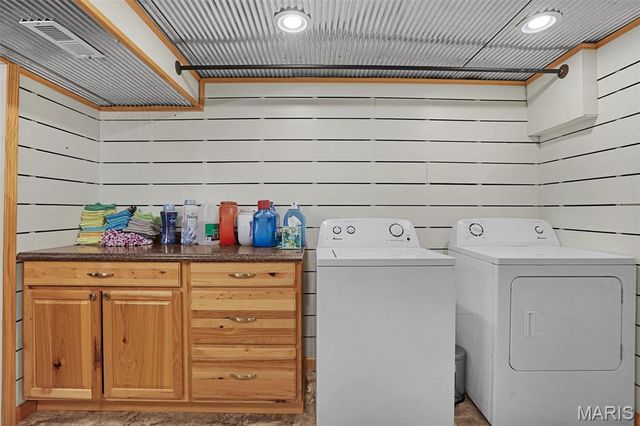 622 Ensign Cir, Edwardsville, IL 62025