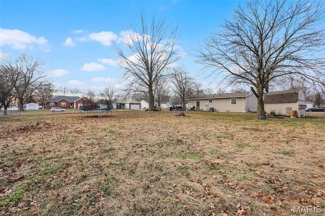 622 Ensign Cir, Edwardsville, IL 62025