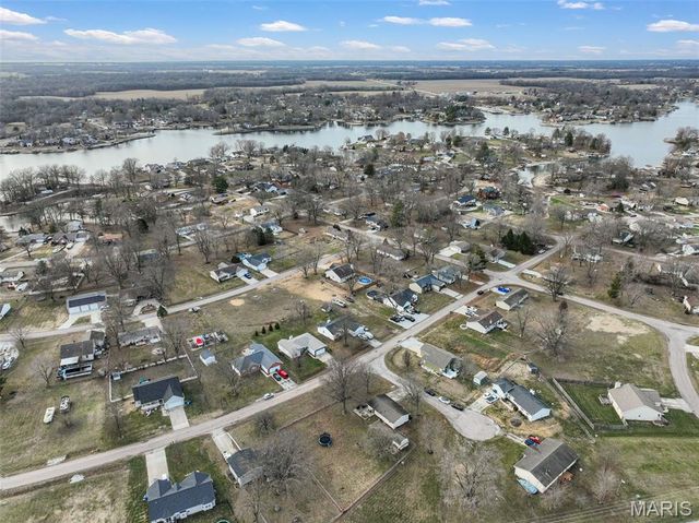 622 Ensign Cir, Edwardsville, IL 62025