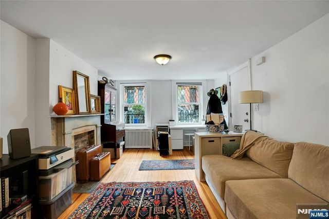 218 8th Street, Jersey City, NJ 07302