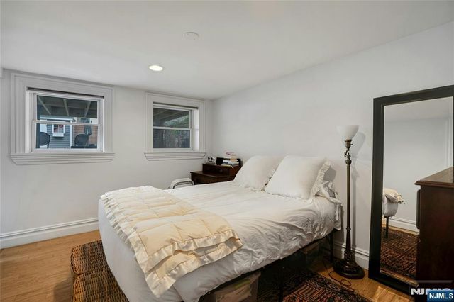 218 8th Street, Jersey City, NJ 07302