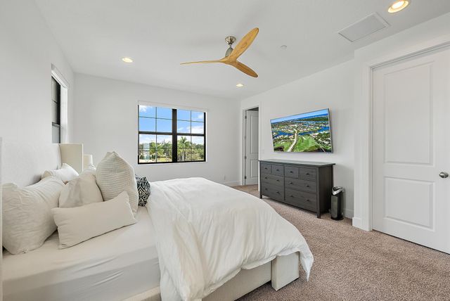 5157 Beckman Terrace, Palm Beach Gardens, FL 33418