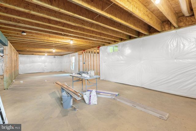 207 LIBERTY HALL DR, Fredericksburg, VA 22406