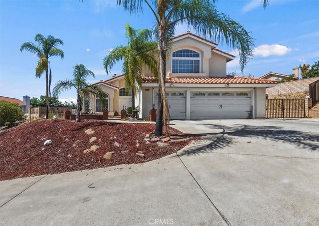 352 Leafwood Court, Riverside, CA 92506