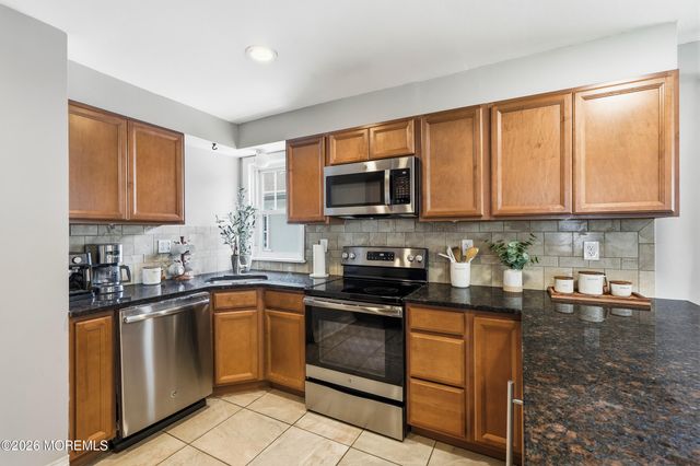 2809 Nottingham Way, Hamilton, NJ 08619