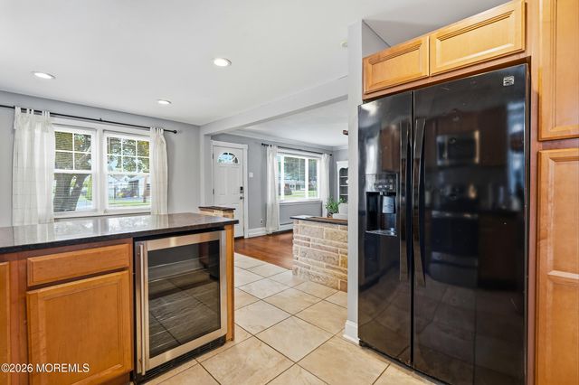 2809 Nottingham Way, Hamilton, NJ 08619