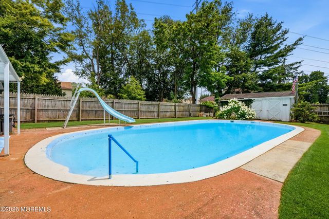 2809 Nottingham Way, Hamilton, NJ 08619